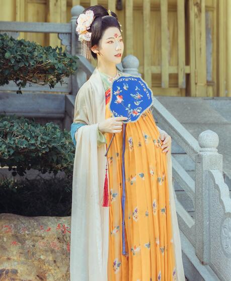 国产古装片A