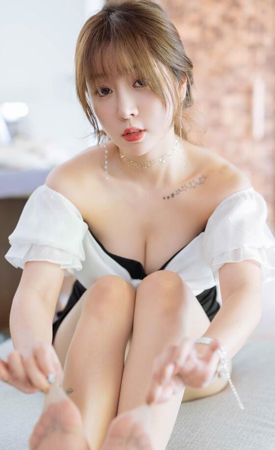 亚洲另类在线观看