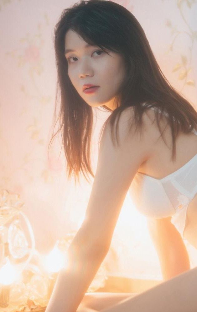 接吻视频扒衣服视频