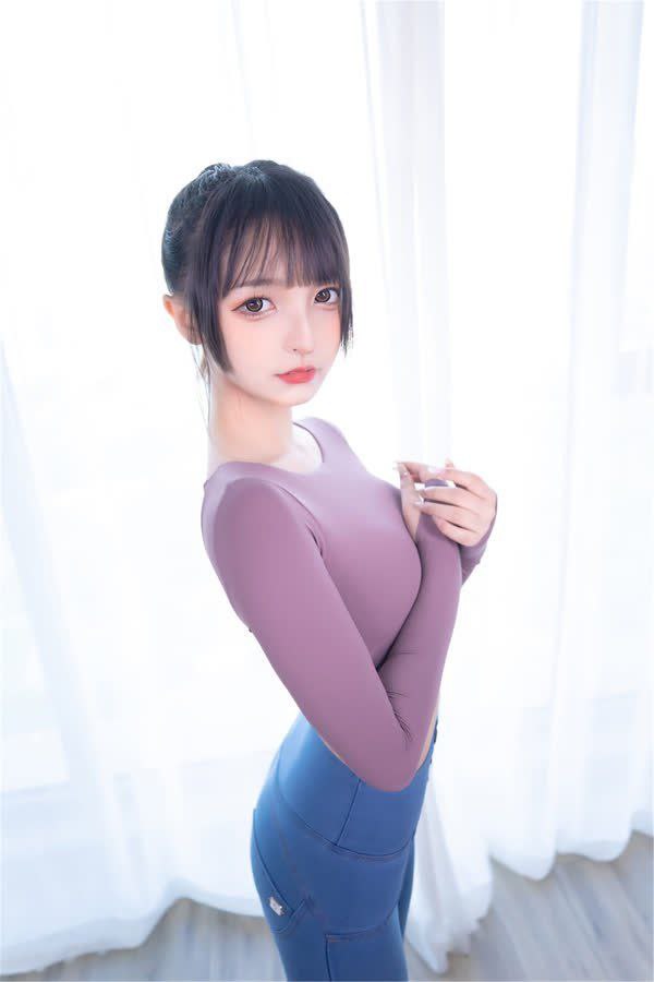 亚洲欧美另类视频