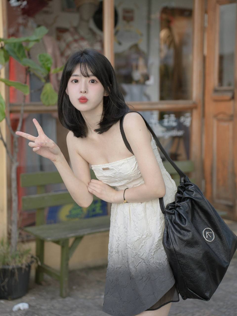 红杏亚洲中文字幕