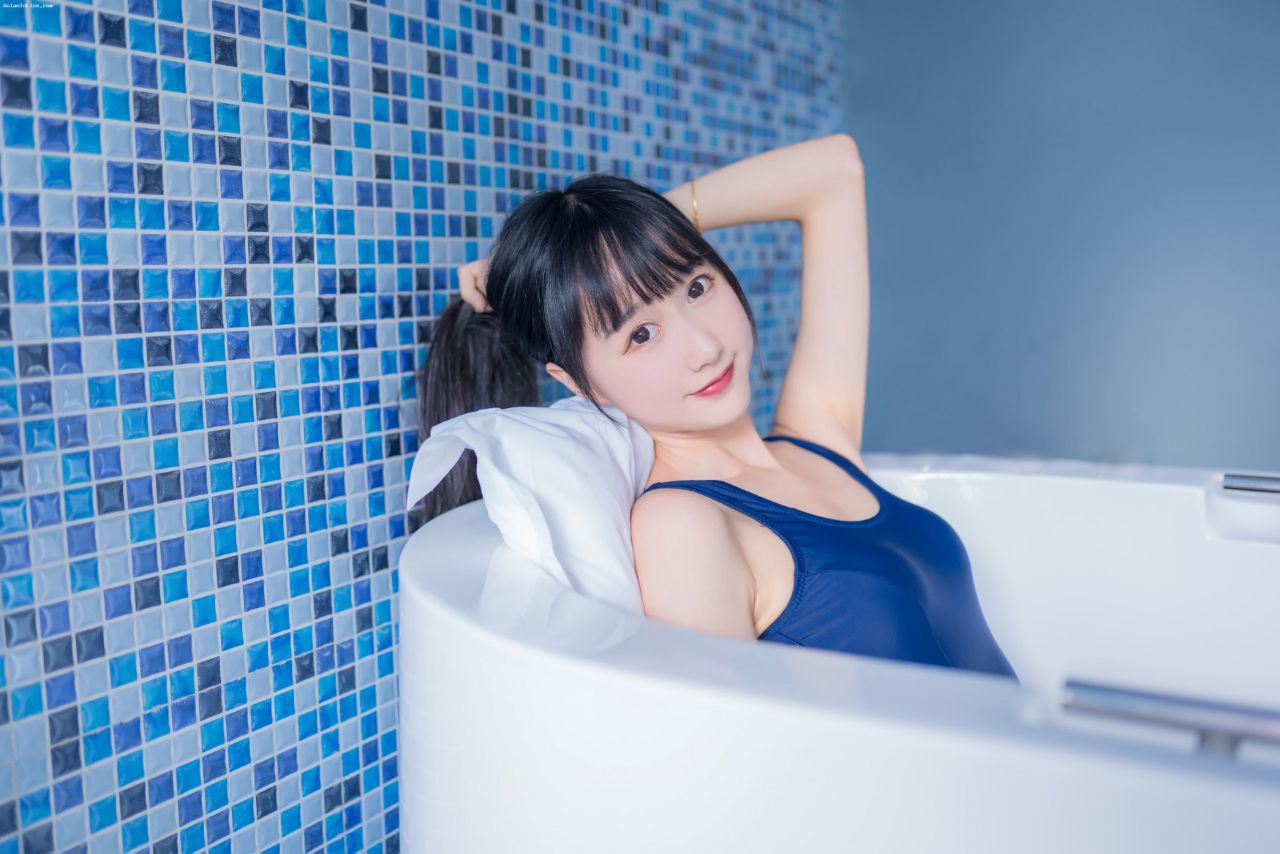 亚洲午夜蜜臀