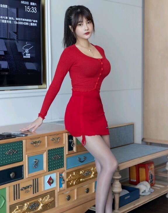 老妇炕上偷老汉视频露脸