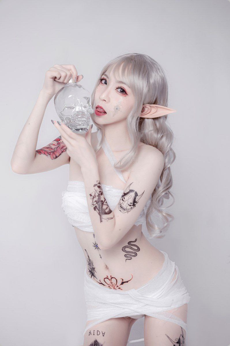 伊人焦久影院